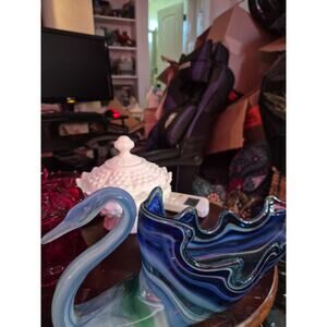 Vintage Sooner Swirl Hand Blowen Art Glasd Swan Bowl With Blue And Green